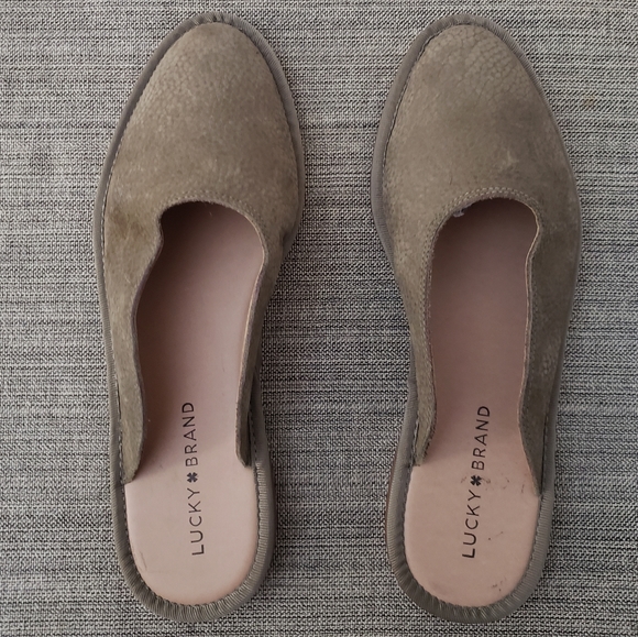 Lucky Brand Fossilzed Arvy slides - Picture 5 of 16